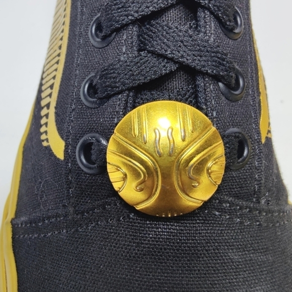 VANS X Harry Potter Golden Snitch Old Skool Sneaker Black Gold Unisex Mn 6 Wm7.5 - Picture 5 of 14